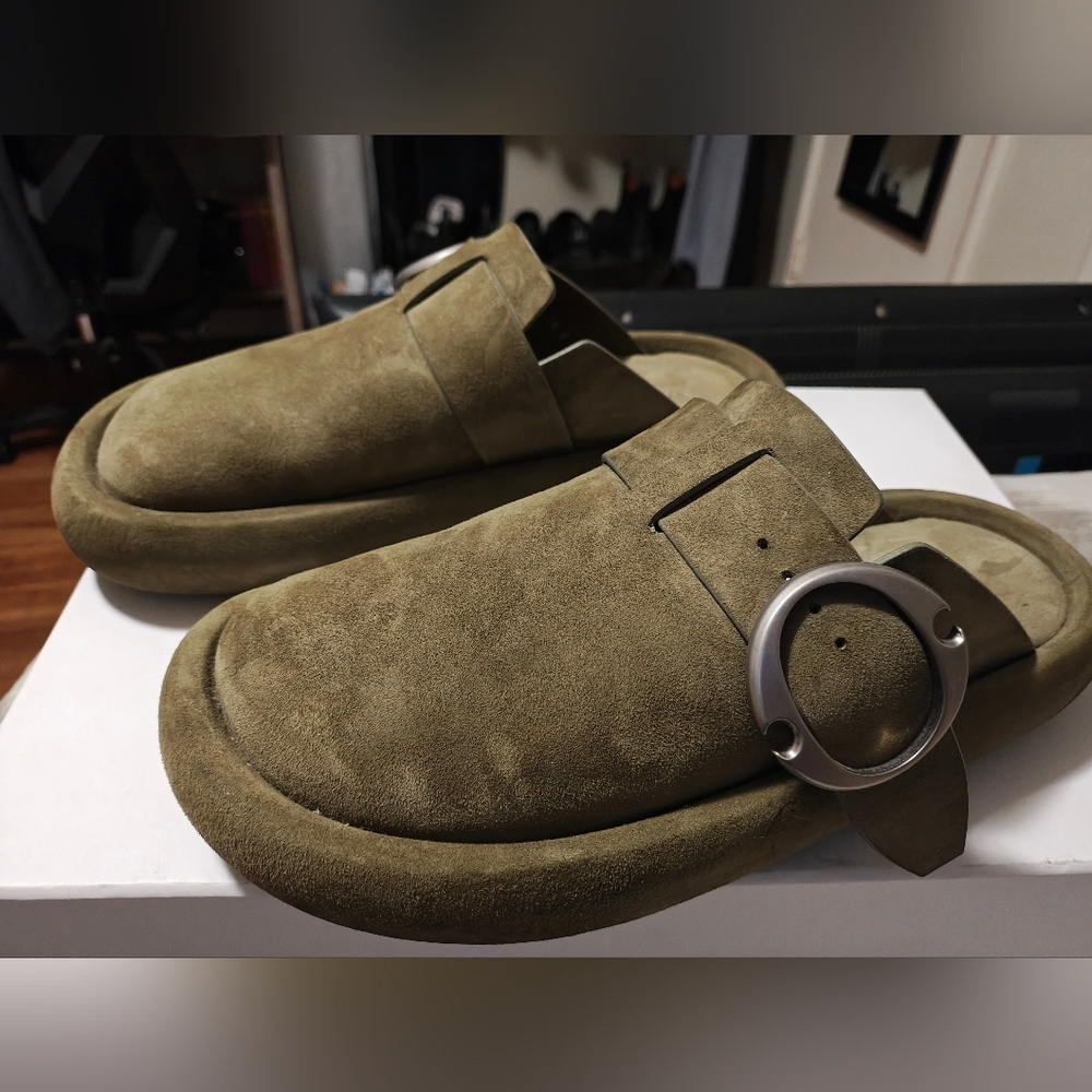 Men's Suede Slip-On Shoes